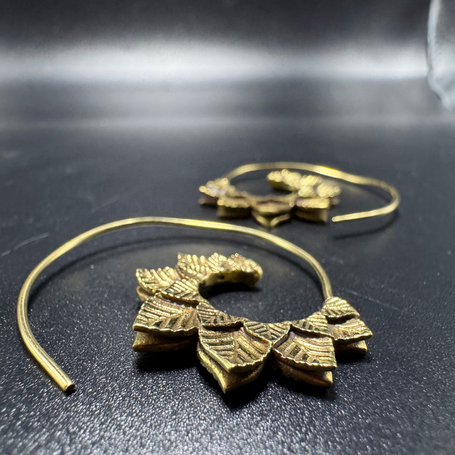 Boucles d'oreilles indiennes artisanales dorées