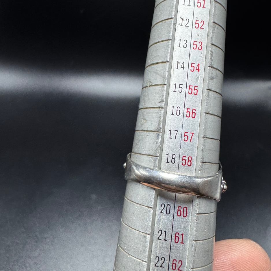 Bague indienne orné d’un oeil de tigre