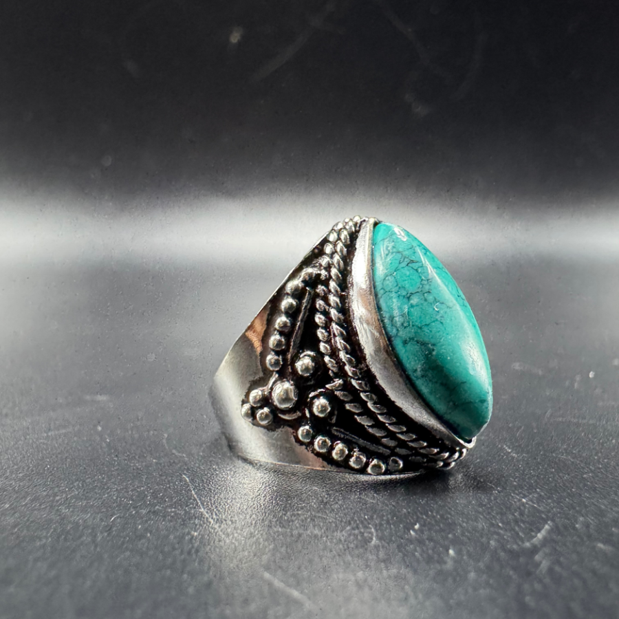 Bague indienne orné d’une turkénite