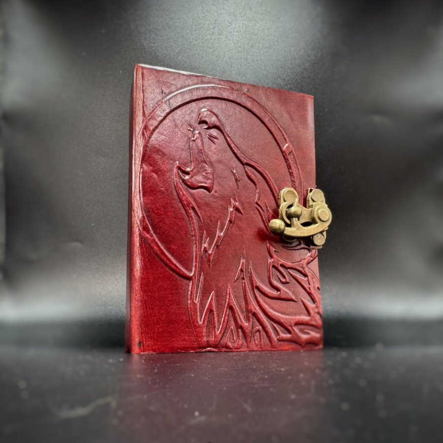 Carnet en cuir fait main motif loup – Artisanat d’Inde