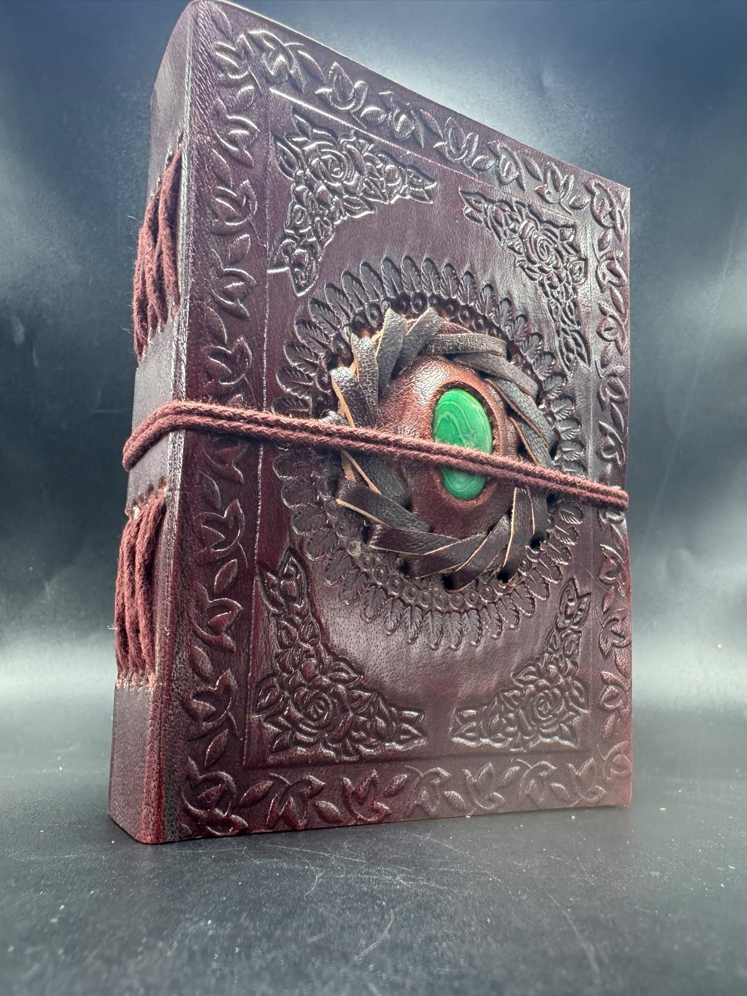 Carnet en cuir fait main avec pierre malachite – Image 3