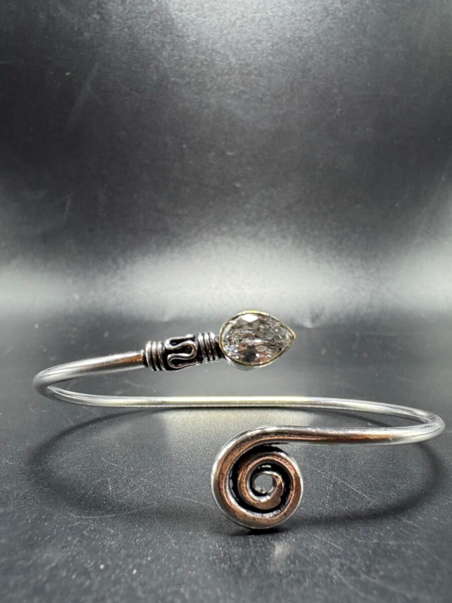 Jonc spirale pierre de cristal de roche
